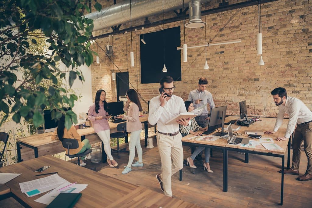 Improve internal communication with the employee experience