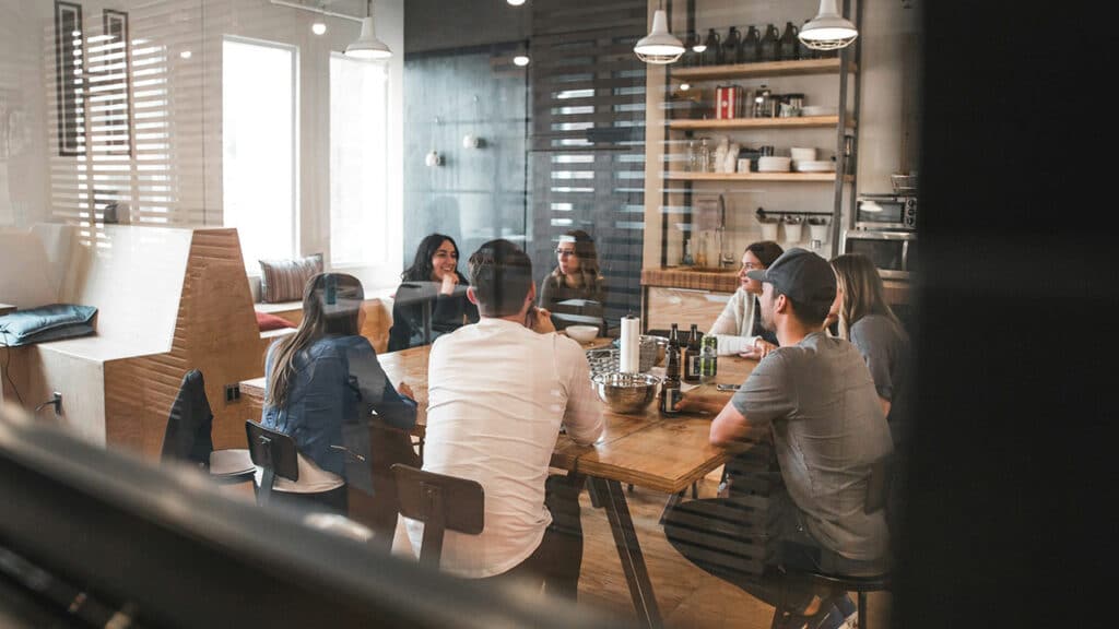 What does employee experience management mean