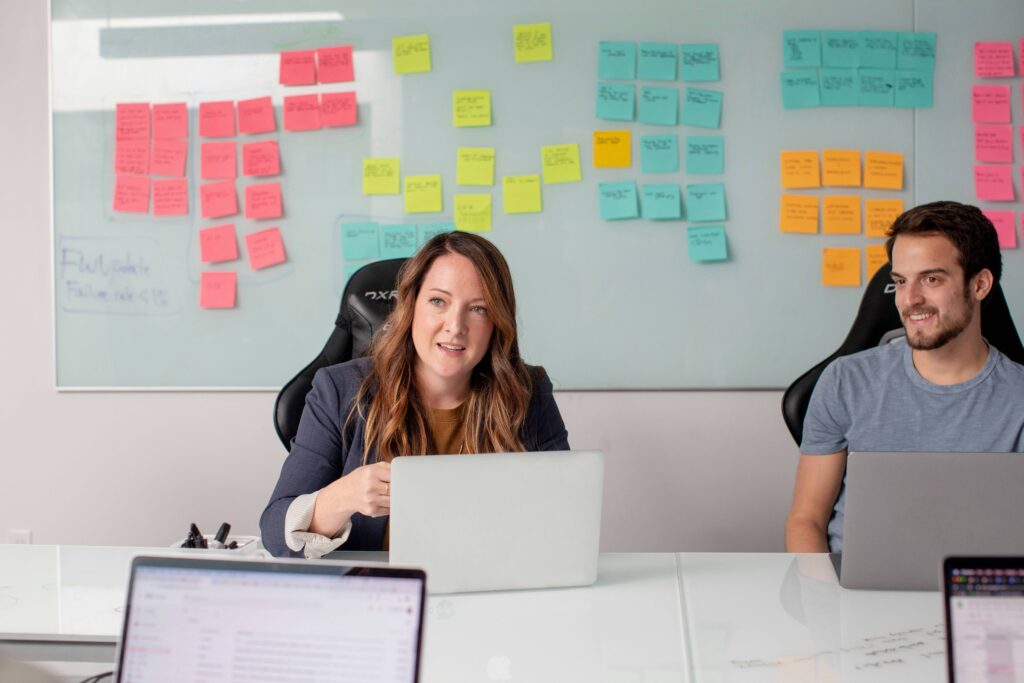 Competitive analysis in employer branding conquering the job market in a targeted manner