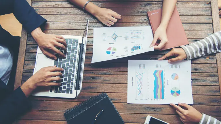 8 Key figures for competitive analysis