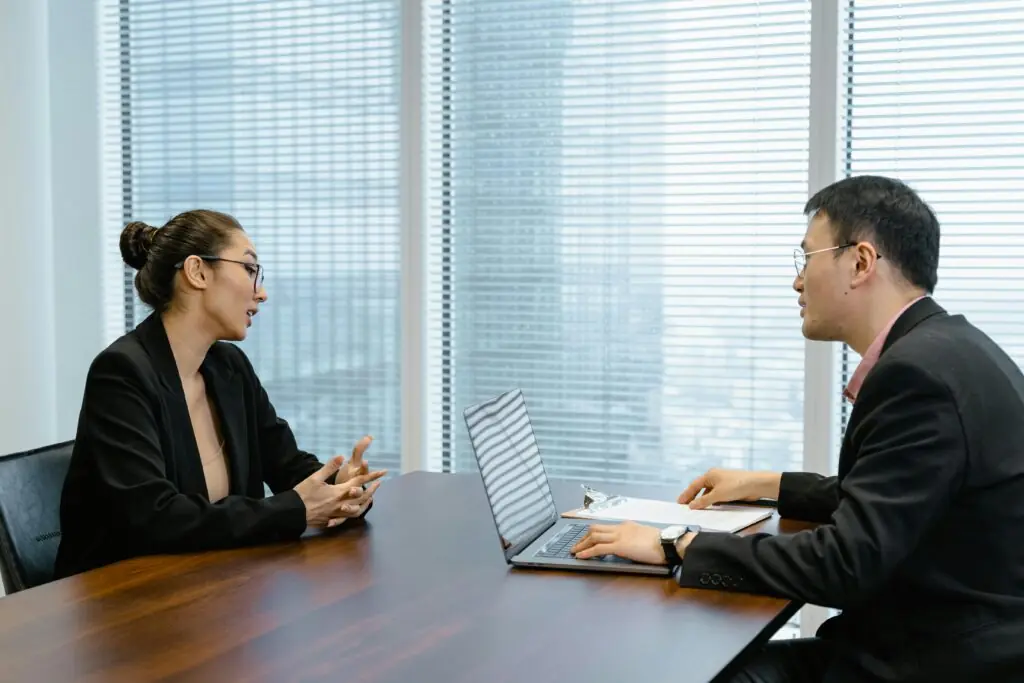 Exit interview with employees See farewell as an opportunity