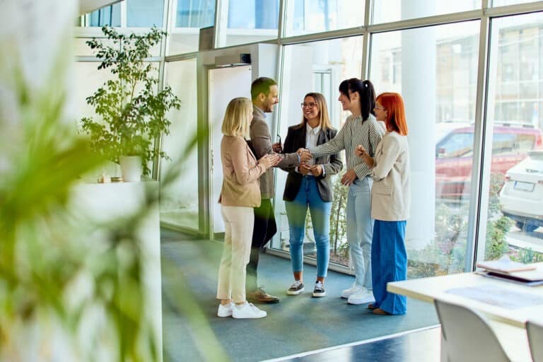 Reboarding Den Wiedereinstieg von Mitarbeitenden erfolgreich gestalten